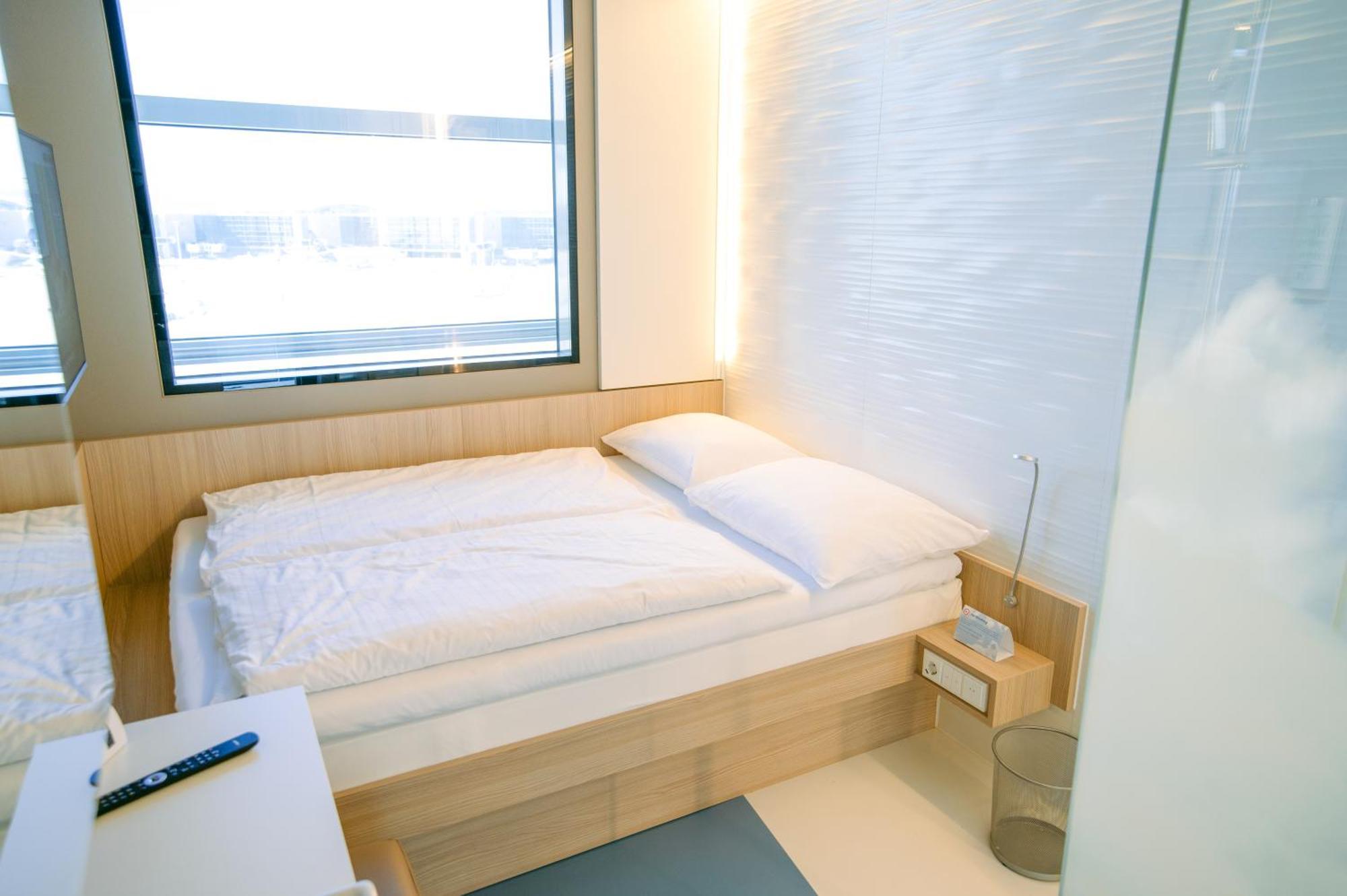 My Cloud Transit Hotel - Guests With International Flight Only! Frankfurt pe Main Exterior foto